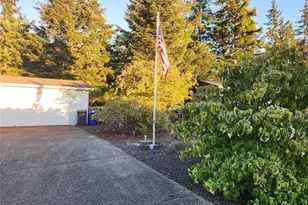 19 Christmas Tree Ln, Shelton, WA 98584 - Photo 35
