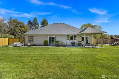 1378 W Smith Road, Ferndale, WA 98248 - Photo 31