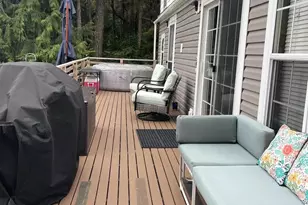 50 N Rustic Rdg Dr, Lilliwaup, WA 98555 - Photo 9