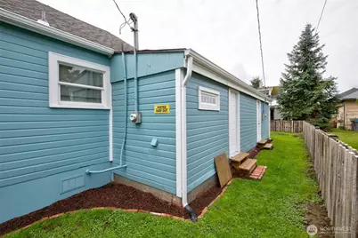909 Wood Avenue, Hoquiam, WA 98550 - Photo 5