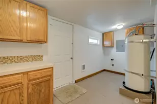 909 Wood Ave, Hoquiam, WA 98550 - Photo 17