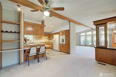 17308 Woodcrest Drive NE, Bothell, WA 98011 - Photo 19