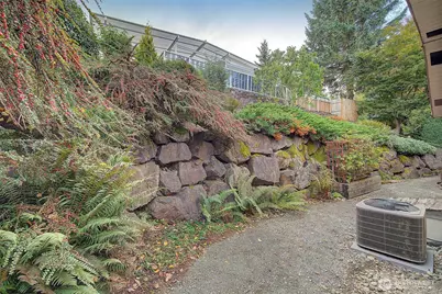 17308 Woodcrest Drive NE, Bothell, WA 98011 - Photo 39