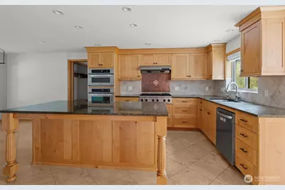 2049 Zylstra Road, Oak Harbor, WA 98277 - Photo 9