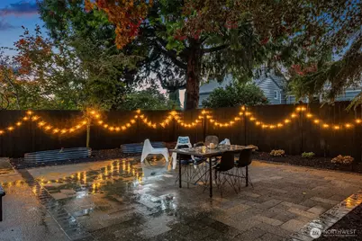 4318 NE 41st Street, Seattle, WA 98105 - Photo 35