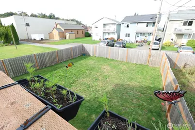 136 First Street, Sumas, WA 98295 - Photo 13