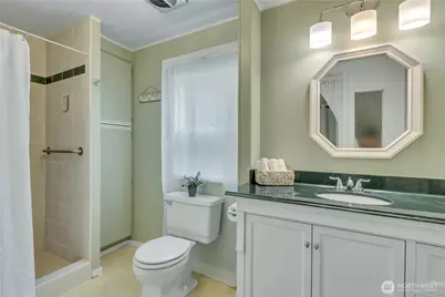 201 Union Avenue SE #46, Renton, WA 98059 - Photo 17