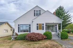 475 S 2nd St, Cathlamet, WA 98612 - Photo 3