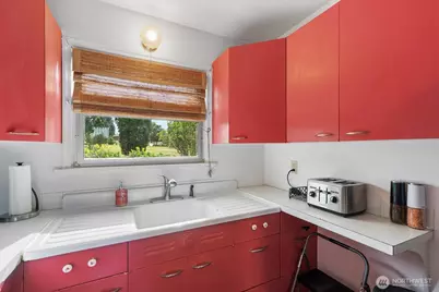 475 S 2nd Street, Cathlamet, WA 98612 - Photo 13