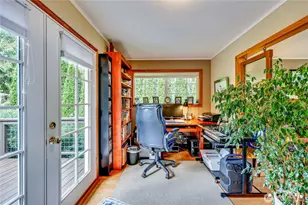 21582 President Point Rd NE, Kingston, WA 98346 - Photo 17