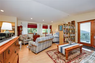 21582 President Point Rd NE, Kingston, WA 98346 - Photo 25