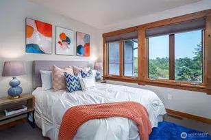 937 N 71st St, Seattle, WA 98103 - Photo 29