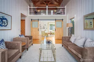 937 N 71st St, Seattle, WA 98103 - Photo 9