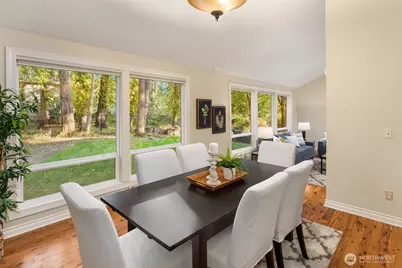 642 213th Place NE, Sammamish, WA 98074 - Photo 17