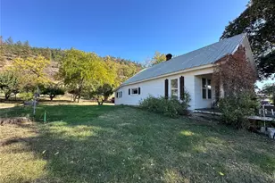 640 Highland Loop Rd, Kettle Falls, WA 99141 - Photo 5