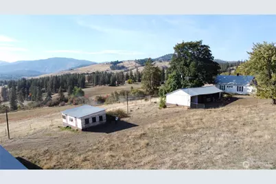 640 Highland Loop Road, Kettle Falls, WA 99141 - Photo 37