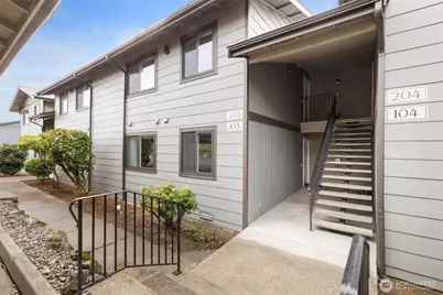 3340 Narrows View Lane NE #103, Bremerton, WA 98310 - Photo 5