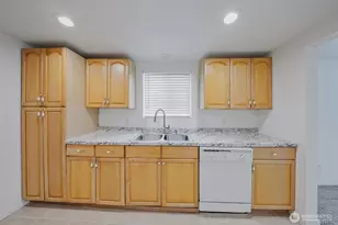 720 7th Ave SW, Puyallup, WA 98371 - Photo 7