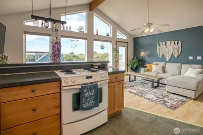 544 Sand Dune Avenue SW, Ocean Shores, WA 98569 - Photo 19