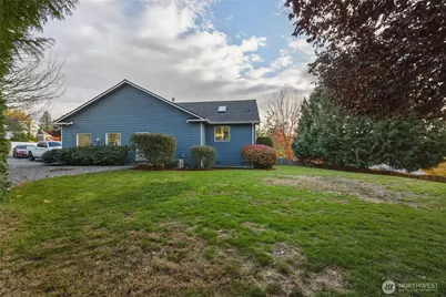 425 S 39th Place, Mount Vernon, WA 98274 - Photo 35