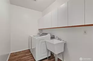 425 S 39th Pl, Mount Vernon, WA 98274 - Photo 27