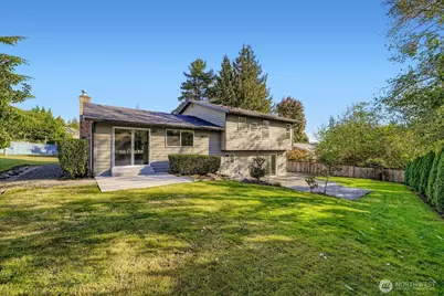 17217 NE 14th Street, Bellevue, WA 98008 - Photo 39