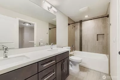 17217 NE 14th Street, Bellevue, WA 98008 - Photo 29