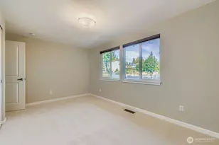 17217 NE 14th St, Bellevue, WA 98008 - Photo 27