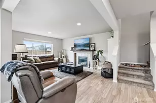 18818 111th Ave Ct E, Puyallup, WA 98374 - Photo 3