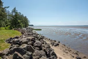 633 St Route 101, Chinook, WA 98614 - Photo 27