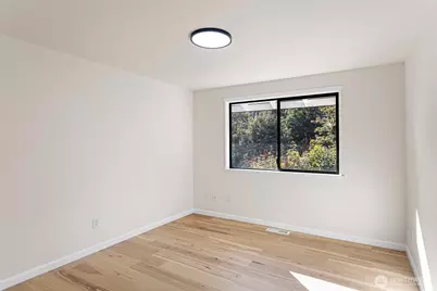 27433 48th Avenue S, Kent, WA 98032 - Photo 21