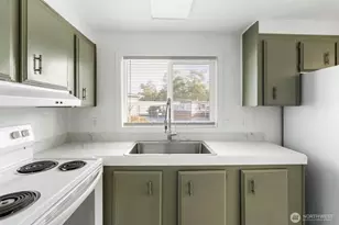 225 Ho Hum Ln, Aberdeen, WA 98520 - Photo 9