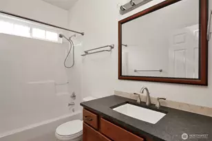 4007 Adams Ave, Bellingham, WA 98229 - Photo 23