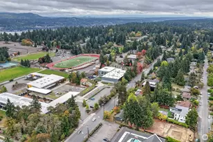 4025 86th Ave SE, Mercer Island, WA 98040 - Photo 7