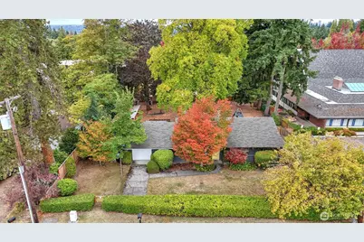 4025 86th Avenue SE, Mercer Island, WA 98040 - Photo 3