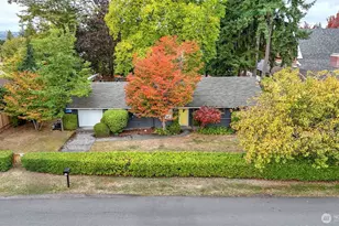 4025 86th Ave SE, Mercer Island, WA 98040 - Photo 3