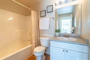 10744 Greenwood Ave N, Seattle, WA 98133 - Photo 13