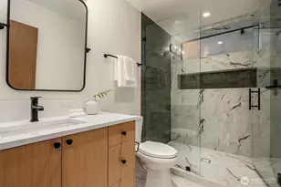 928 and 926 18th Ave W, Kirkland, WA 98033 - Photo 23