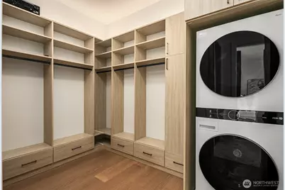 928 and 926 18th Avenue W, Kirkland, WA 98033 - Photo 17