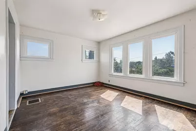 1234 S Director Street, Seattle, WA 98108 - Photo 5