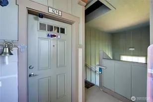 1850 SW Scenic Heights St, Oak Harbor, WA 98277 - Photo 33