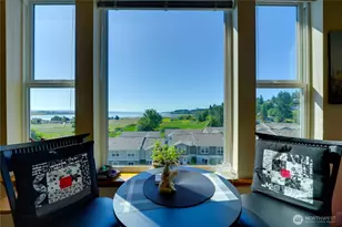 1850 SW Scenic Heights St, Oak Harbor, WA 98277 - Photo 3