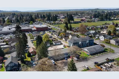 354 -364 W Elizabeth Street, Monroe, WA 98272 - Photo 3