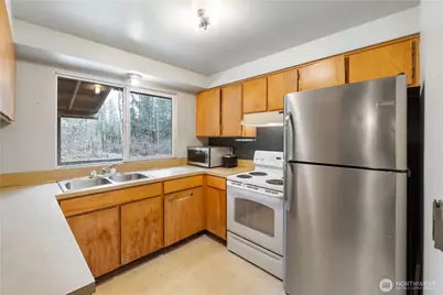 29621 Webster Road E, Graham, WA 98338 - Photo 9