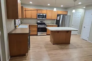 12823 166th St Ct E, Puyallup, WA 98374 - Photo 3