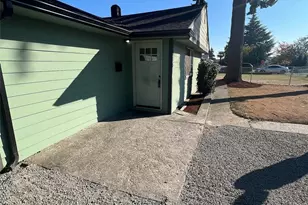 915 E 52nd St, Tacoma, WA 98404 - Photo 7