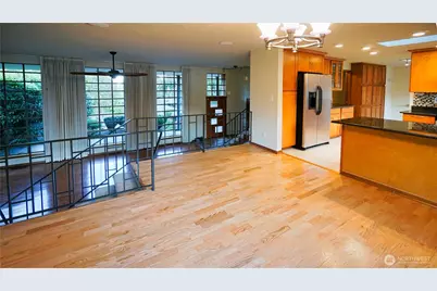 16902 28th Avenue SW, Burien, WA 98166 - Photo 9