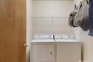 606 NW 12th Loop, Oak Harbor, WA 98277 - Photo 23