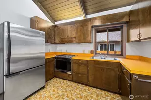 22145 N Clear Lake Blvd SE, Yelm, WA 98597 - Photo 5