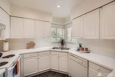 4808 NE Sunset Boulevard #A101, Renton, WA 98059 - Photo 7